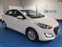 2015 Hyundai i30 1.6 CRDi Blue Drive SE Nav 5dr HATCHBACK DIESEL Manual
