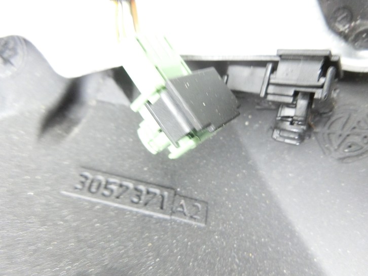 BMW E90 3er 325d 06-09 Lenkrad Airbaglenkrad 3 Speichen BMW E90 3er 325d 06-09 29.04.2008 6795568 32306795568... Bild 6