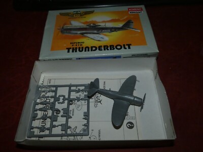 1/144th Scale: Minicraft: P-47D Thunderbolt box set