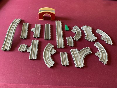Lot x 16 Pieces Thomas Take Along Track w Bridge (tree bonus) Learning Curve