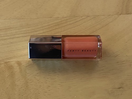 Fenty Beauty by Rihanna Gloss Bomb Universal Lip Luminizer TAFFY TEASE .18 oz