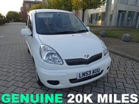 2004 Toyota YARIS VERSO / FUNCARGO 1.3 AUTO MPV Petrol Automatic
