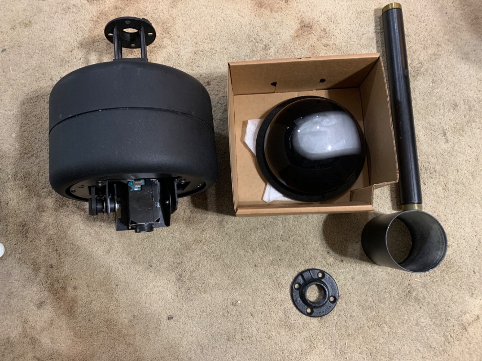 Indoor Security Camera Tilt Pan Zoom NEW OLD STOCK Mfg 2014