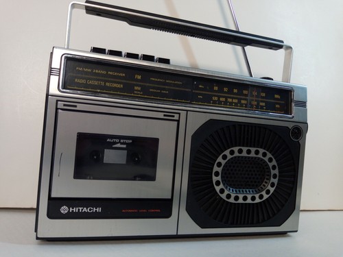 Vtg Rare HITACHI TRK 5600 GW FM/MW Radio Cassette Boombox Original JAPAN 1970s