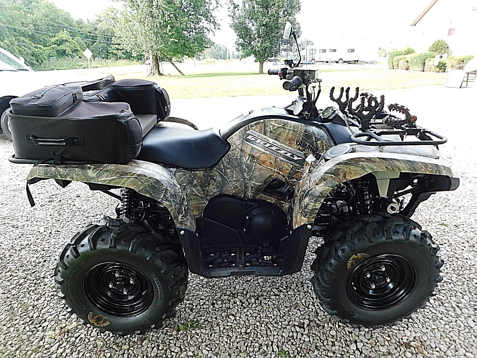 YAMAHA 2012 GRIZZLY 700."4X4"ONLY 450 MILES"
