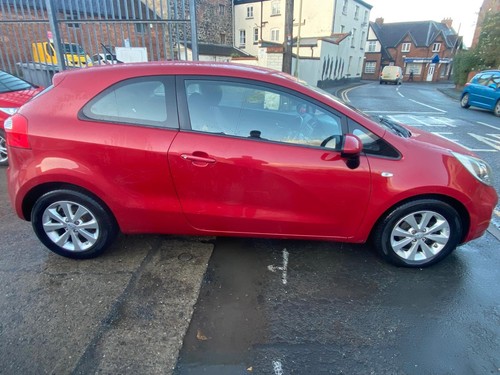 Kia Rio image