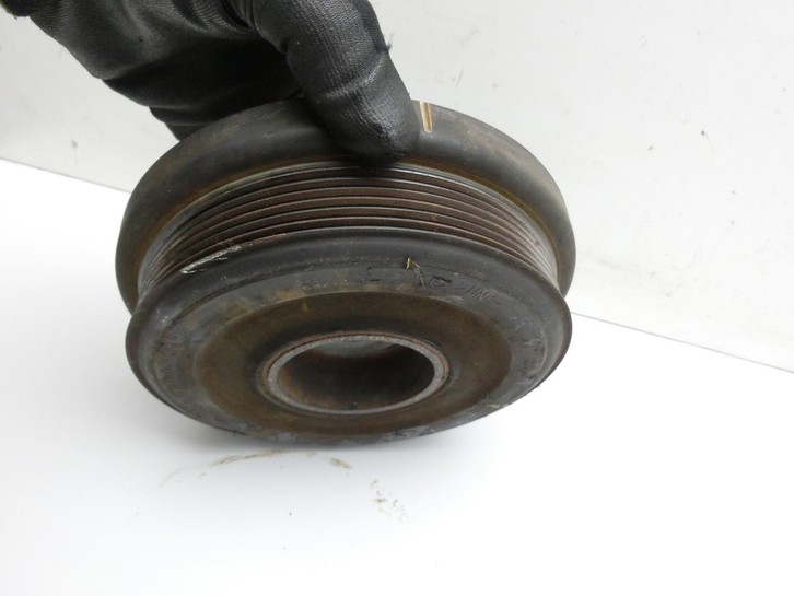 Hyundai IX35 LM 09-13 CRDI 2,0  D4HA Riemenscheibe Schwingungsdämpfer Hyundai IX35 LM 09-13 16.03.2012 231242F010... Vorschau 3