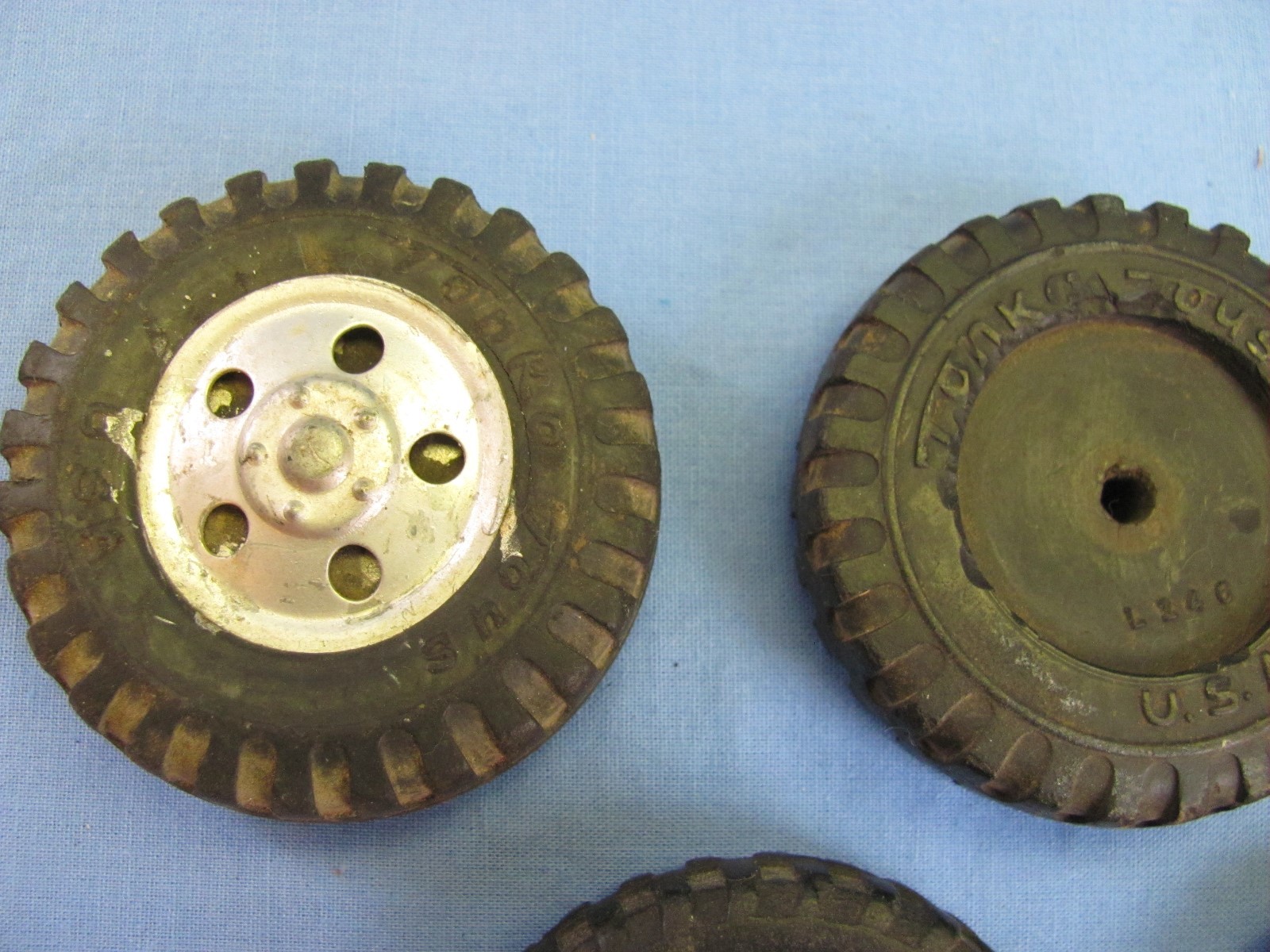 Vintage Tonka and unknown Wheels