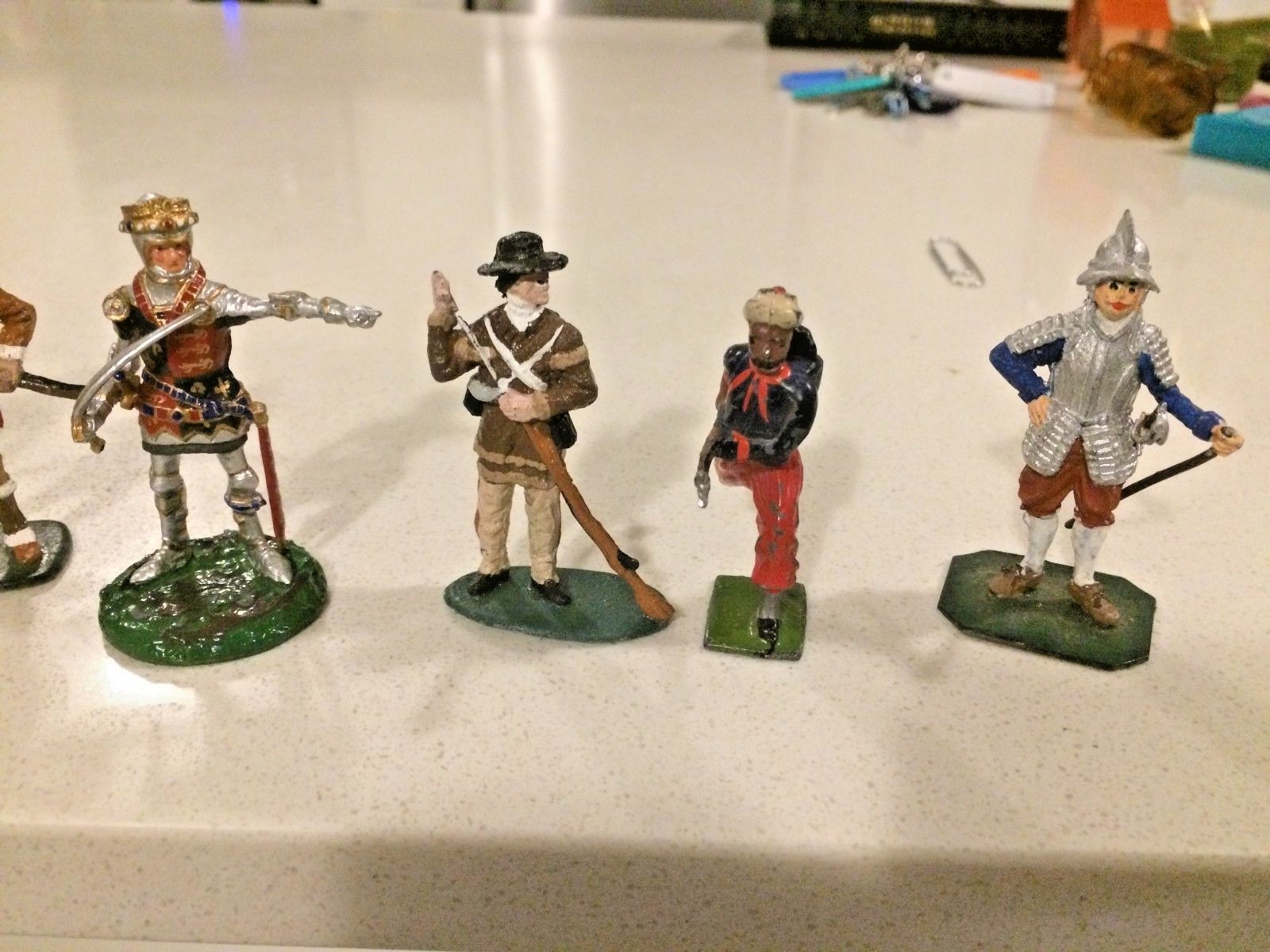 Britain lead figures mix  8 pics