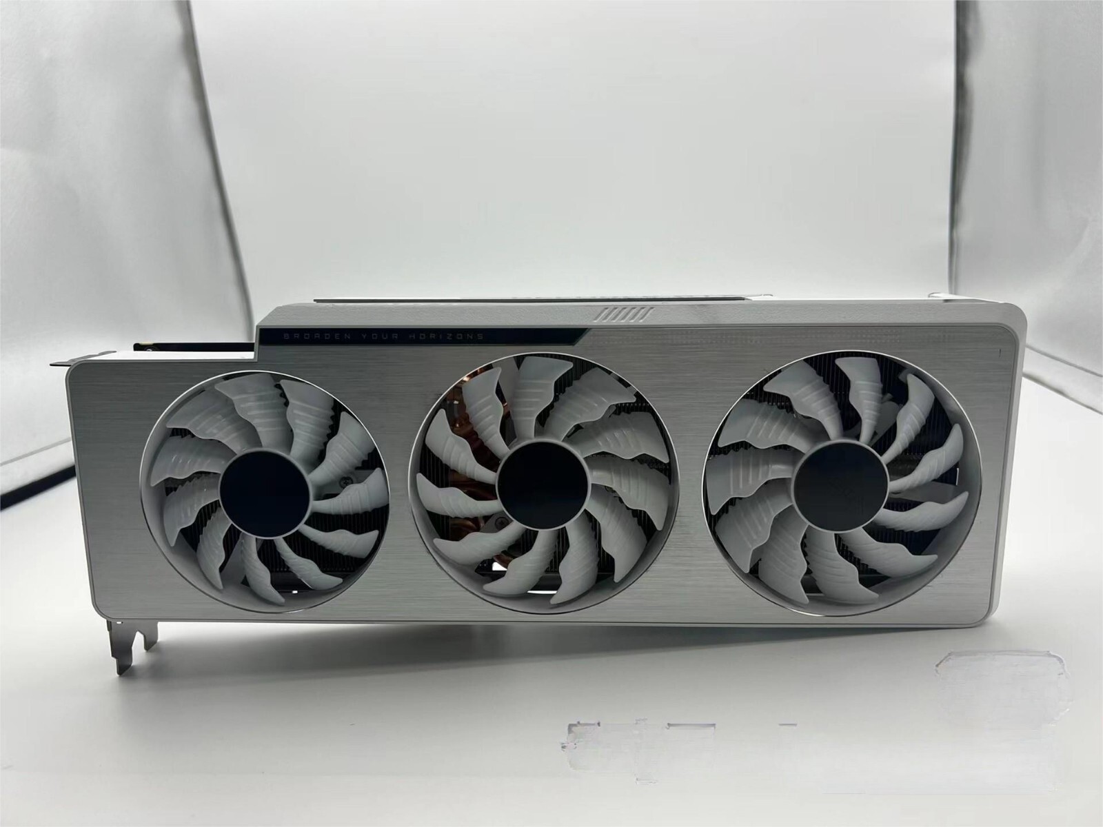 GIGABYTE GeForce RTX 3080 VISION OC 10GB GDDR6X Graphics GIGABYTE GeForce RTX 3080 VISION OC 10GB GDDR6X Graphics
