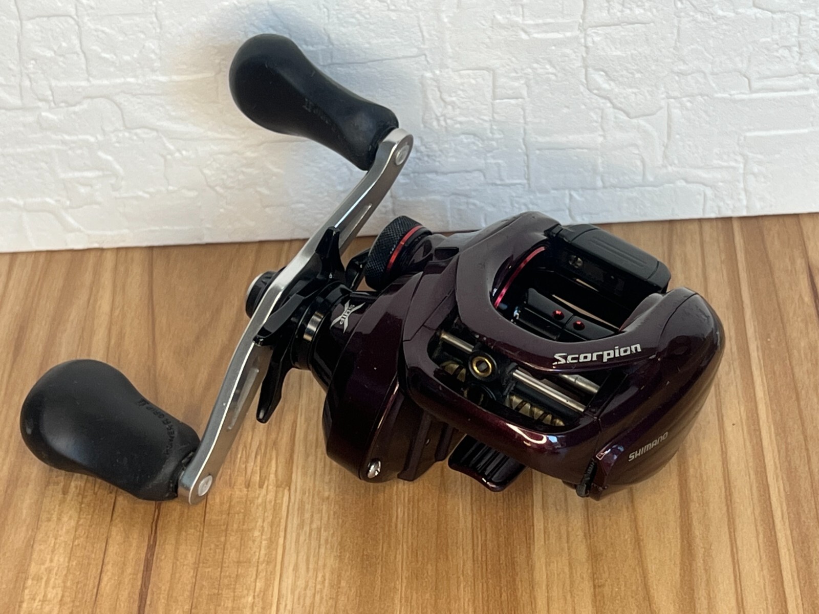 SHIMANO 14　スコーピオン　200HG　右 Amazon | シマノ(SHIMANO) ベイトリール 両軸 14 スコーピオン