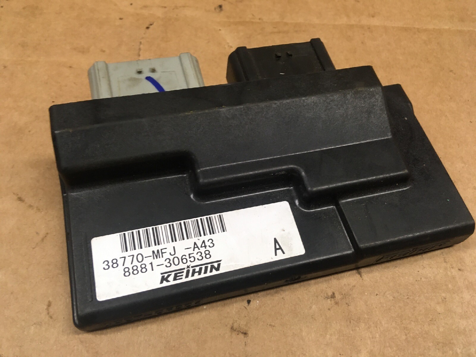 20011-2012 Honda CBR600rr, ECU, CDI, computer box, 38770-MFJ 20011-2012 Honda CBR600rr, ECU, CDI, computer box, 38770-MFJ