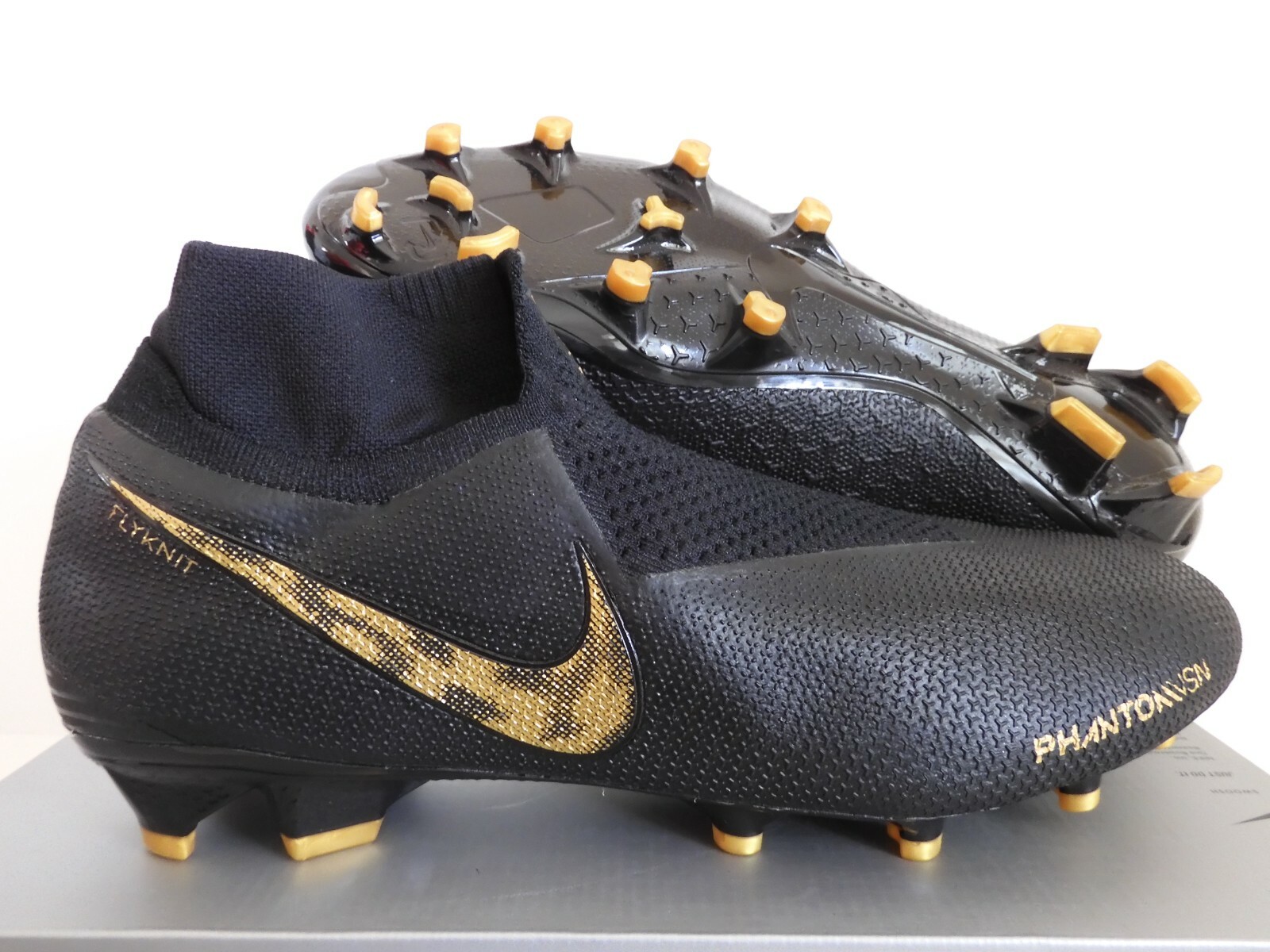 Nike Phantom Vision Elite Df Fg Black-Metallic Vivid Gold Sz Nike Phantom Vision Elite Df Fg Black-Metallic Vivid Gold Sz