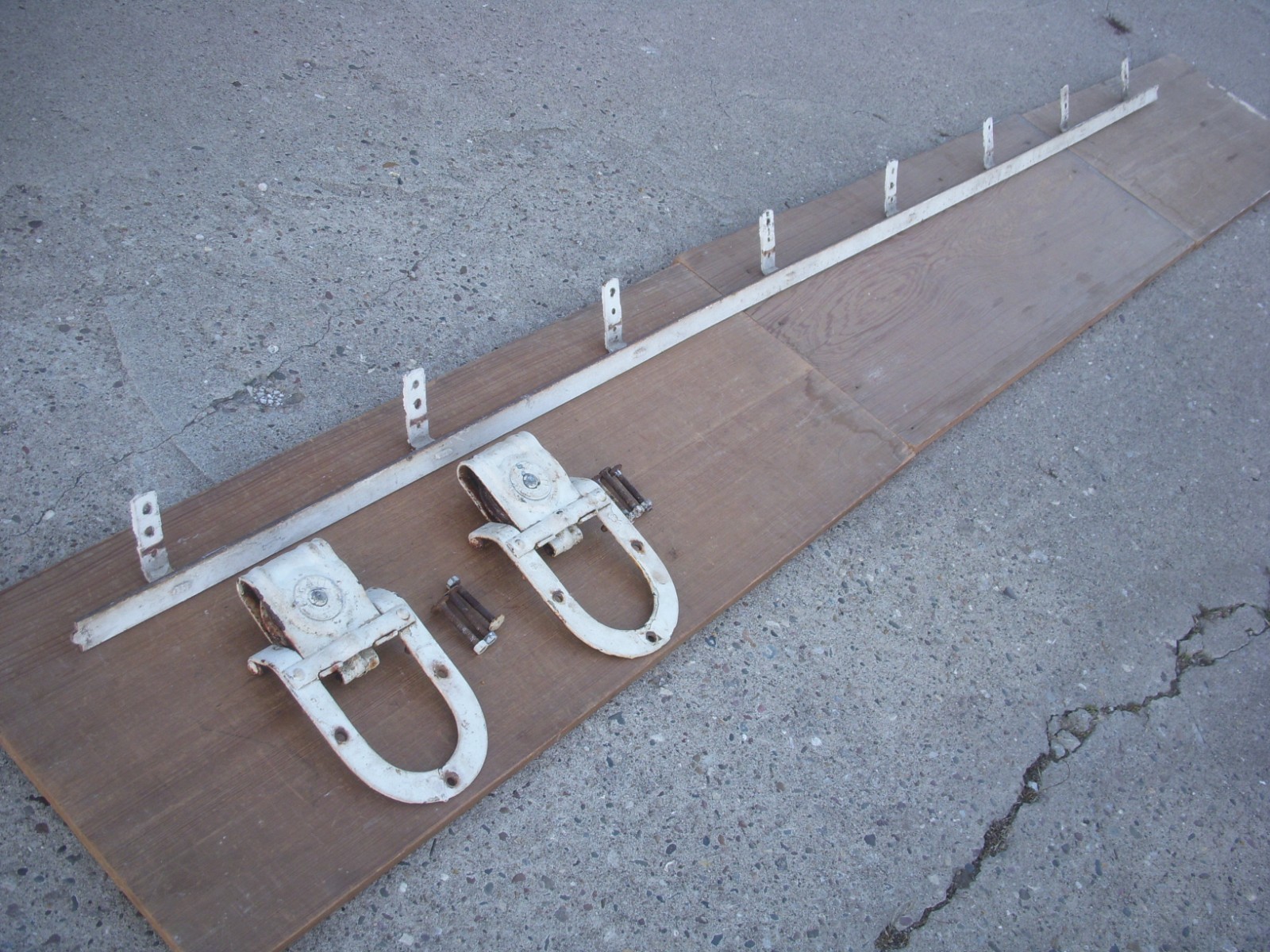 antique barn door rollers with 8' of track / antique chippy white door rollers