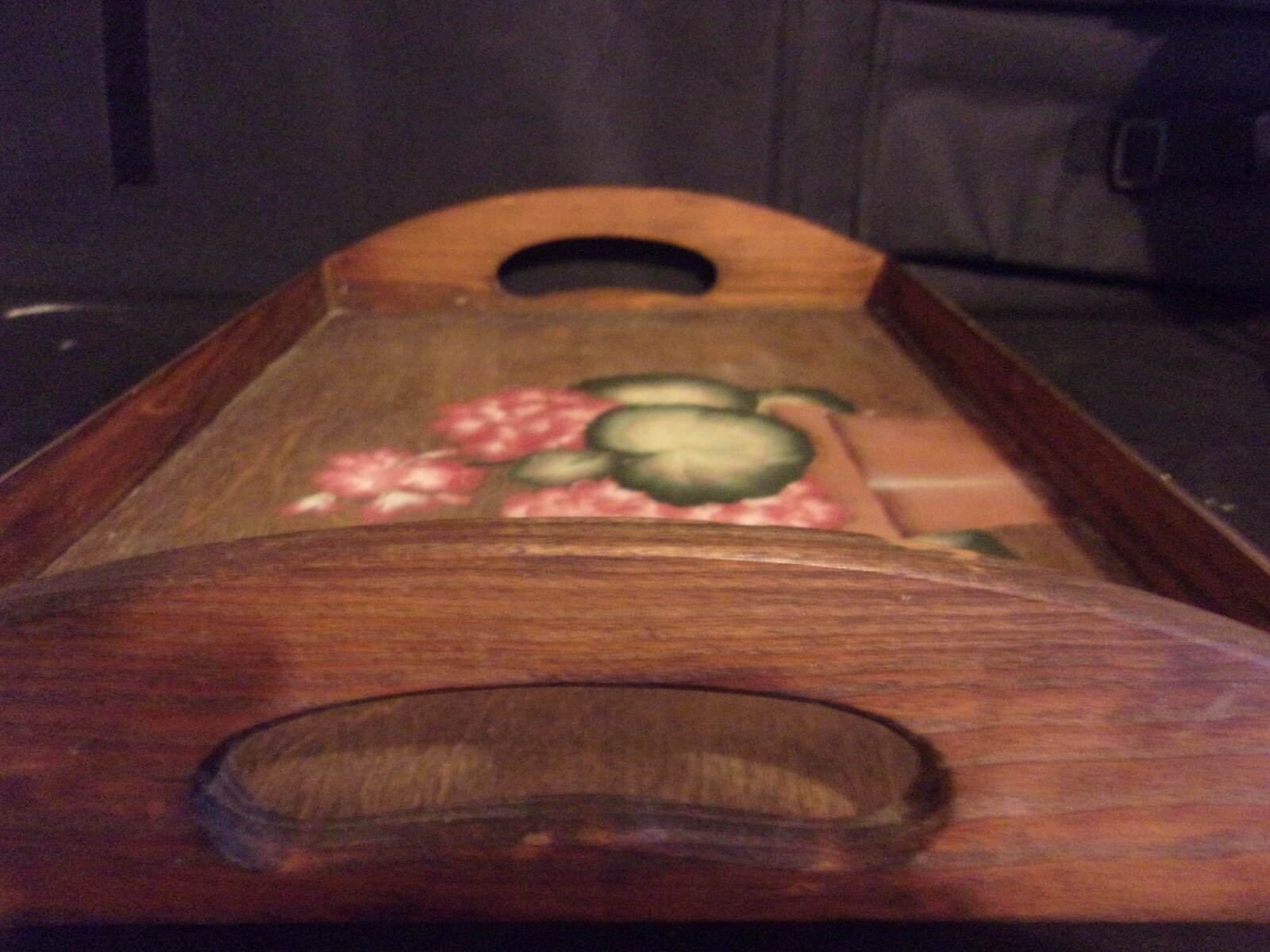 VINTAGE CARRYING TRAY w/FLOWERS