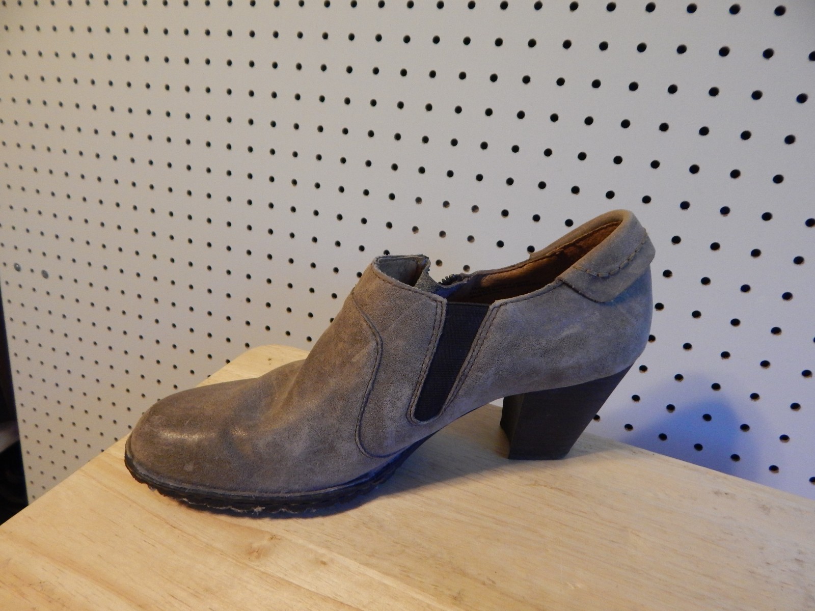 Born Womens shoes - brown - size 10 / 42 ~ W22501