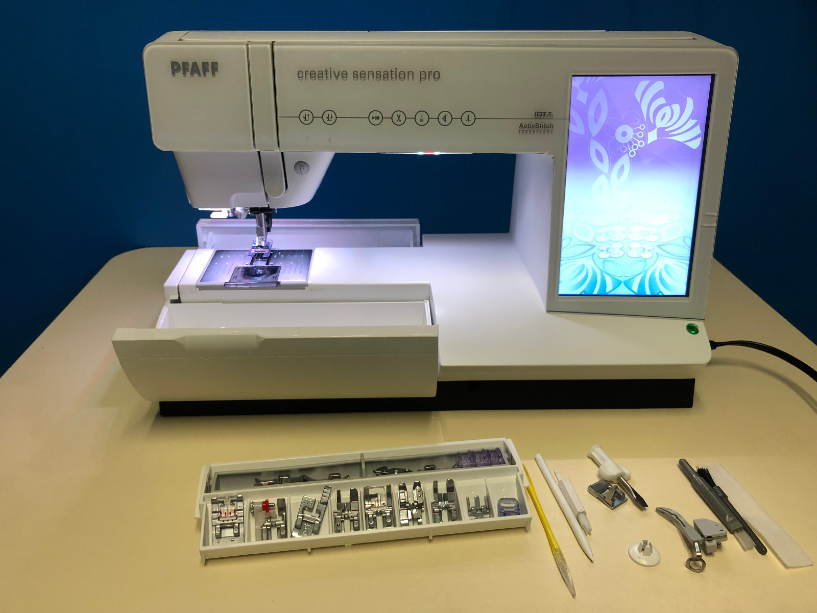 PFAFF Creative Sensation Pro Sewing & Embroidery Machine with IDT Active Stitch