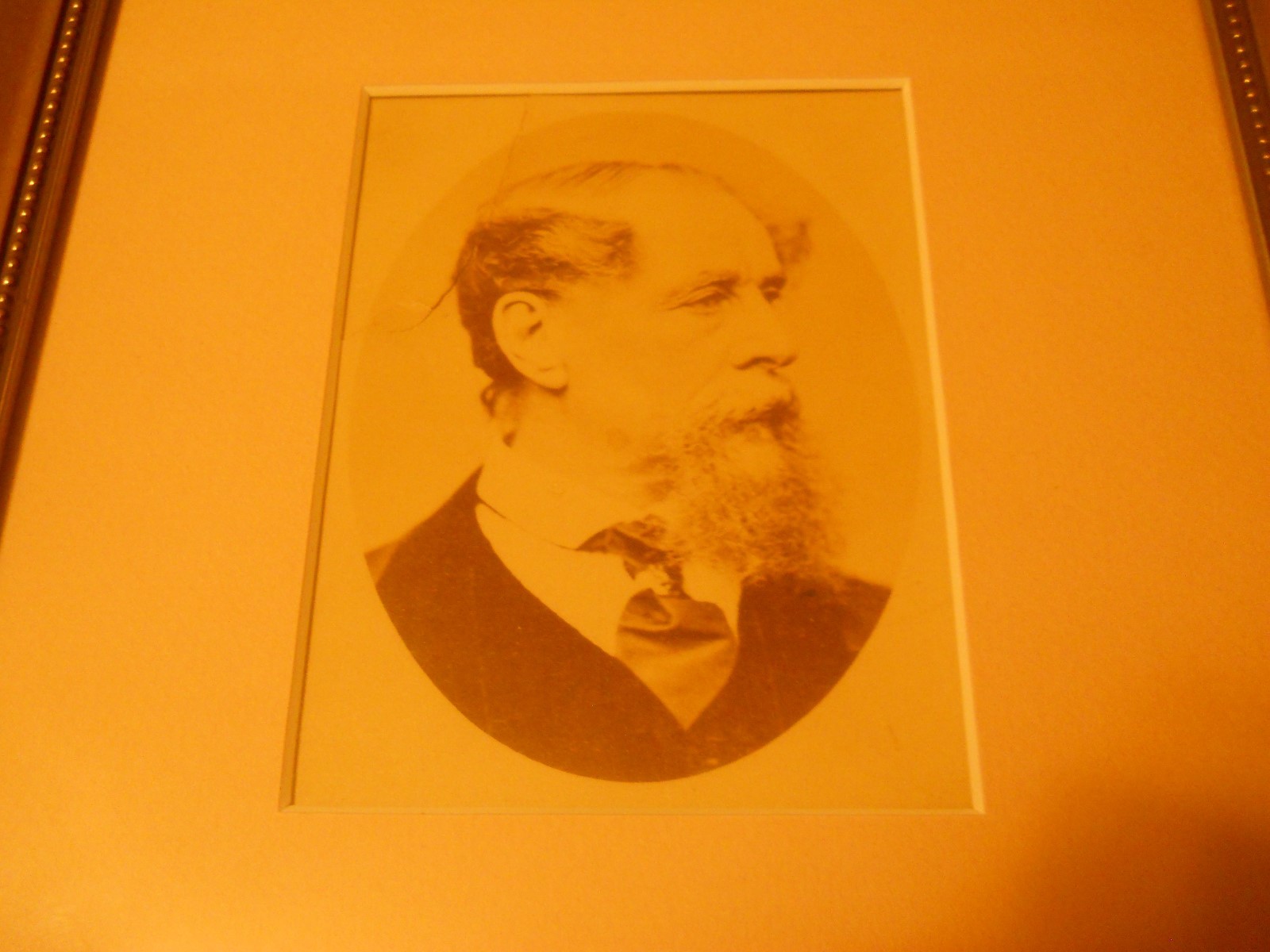 CHARLES DICKENS SIGNED FRAMED CUT SIGNATURE JSA LOA AUTOGRAPH A CHRISTMAS CAROL