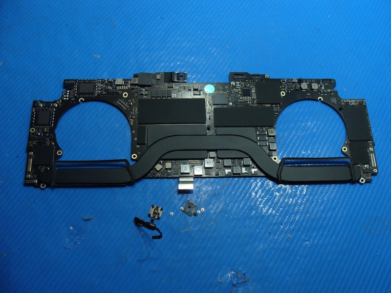 MacBook Pro A1990 Mid 2018 MR932LL i7 2.2GHz 16/512GB 560x Logic Board 661-09995