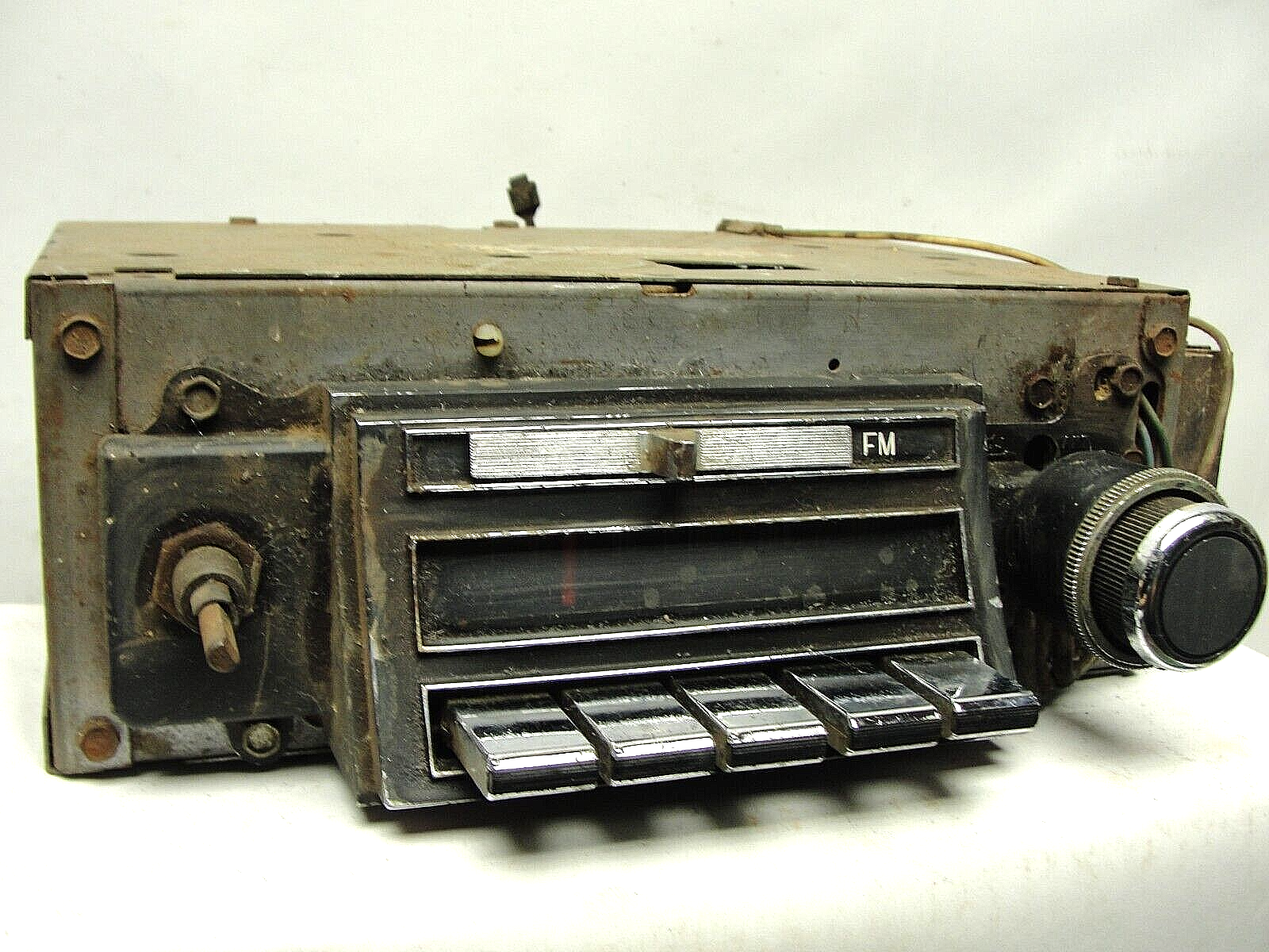 1967 Buick Riviera OEM Delco AM / FM Radio #7298934 | eBay