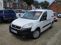 2018 Peugeot Partner 850 1.6 BlueHDi 100 Professional Van [non SS] PANEL VAN Die