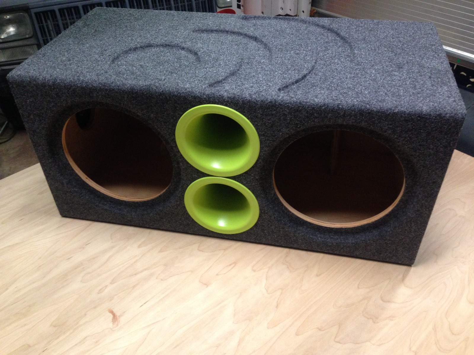 Сабвуфер massive Audio Toro 104 короб
