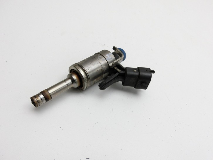 BMW 1er 116i F20 11-15 1,6 132KW Injektor Einspritzdüse Zyl.4 BMW 1er 116i F20 11-15 20.10.2011 8682350 13538682350... Bild 2