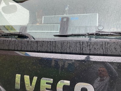 Lkw Mitteltisch Ablage für Iveco SWay und HiWay, Lkw