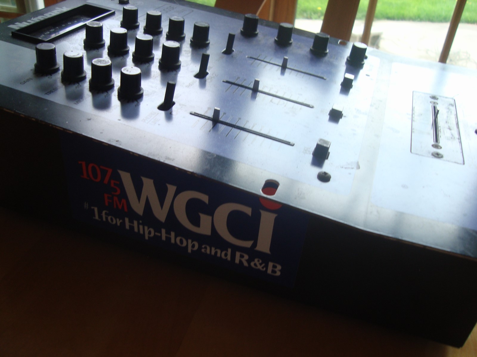 numark studio master control center DM-1100 SE