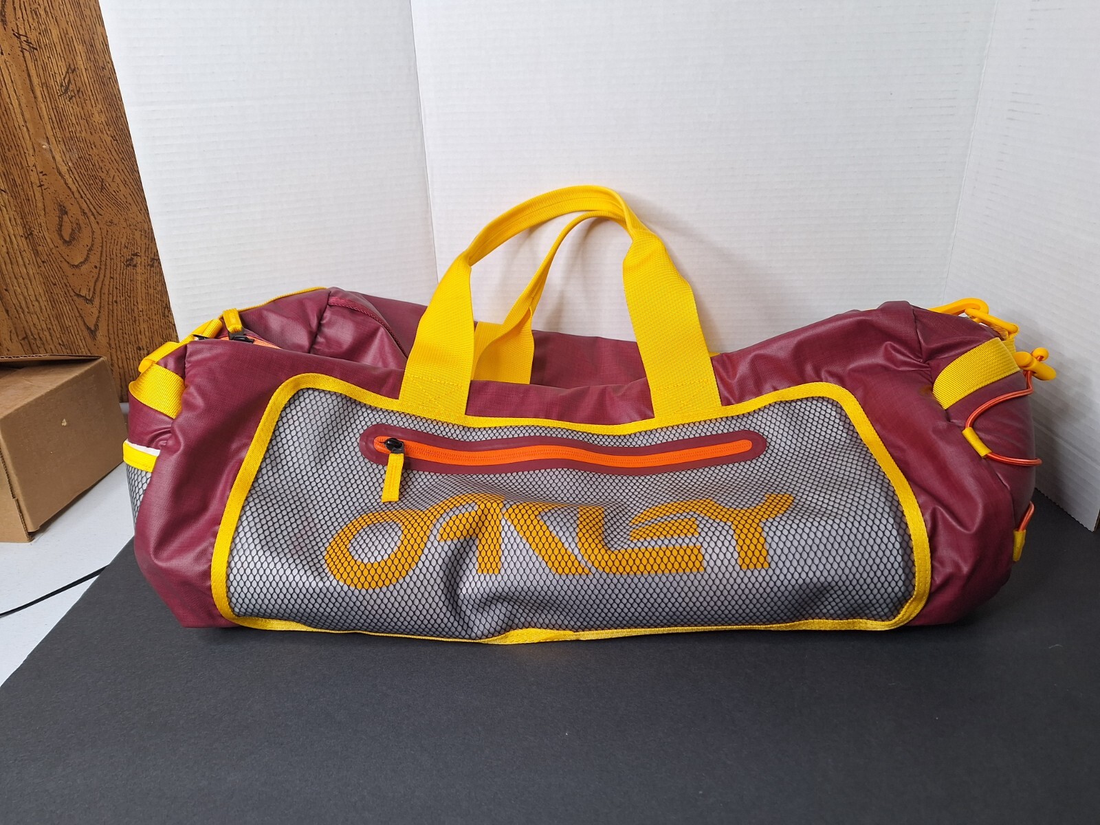 バッグ 90s archive OAKLEY gimmick shoulder bag Oakley 90'S Small Duffle Bag - Dark Blue | Oakley