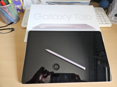 Open Box - Samsung Galaxy Tab S7 FE SM-T733N 64GB, Wi-Fi, 12.4'' - Mystic Pink