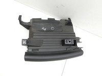 VW Touran II 5T 15-22 2,0 110KW Einlagefach Staufach Sitz Links Vorne VW Touran II 5T 15-22 11.03.2016 510882599... Vorschau 2