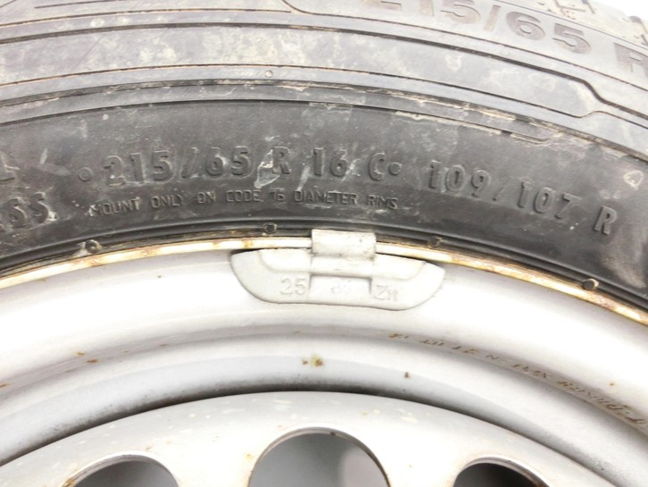 VW T5 7E 09-15 1 x Komplettrad Ersatzrad Stahlfelge Sommerreifen 215/65R16 5X120  - Bild 2