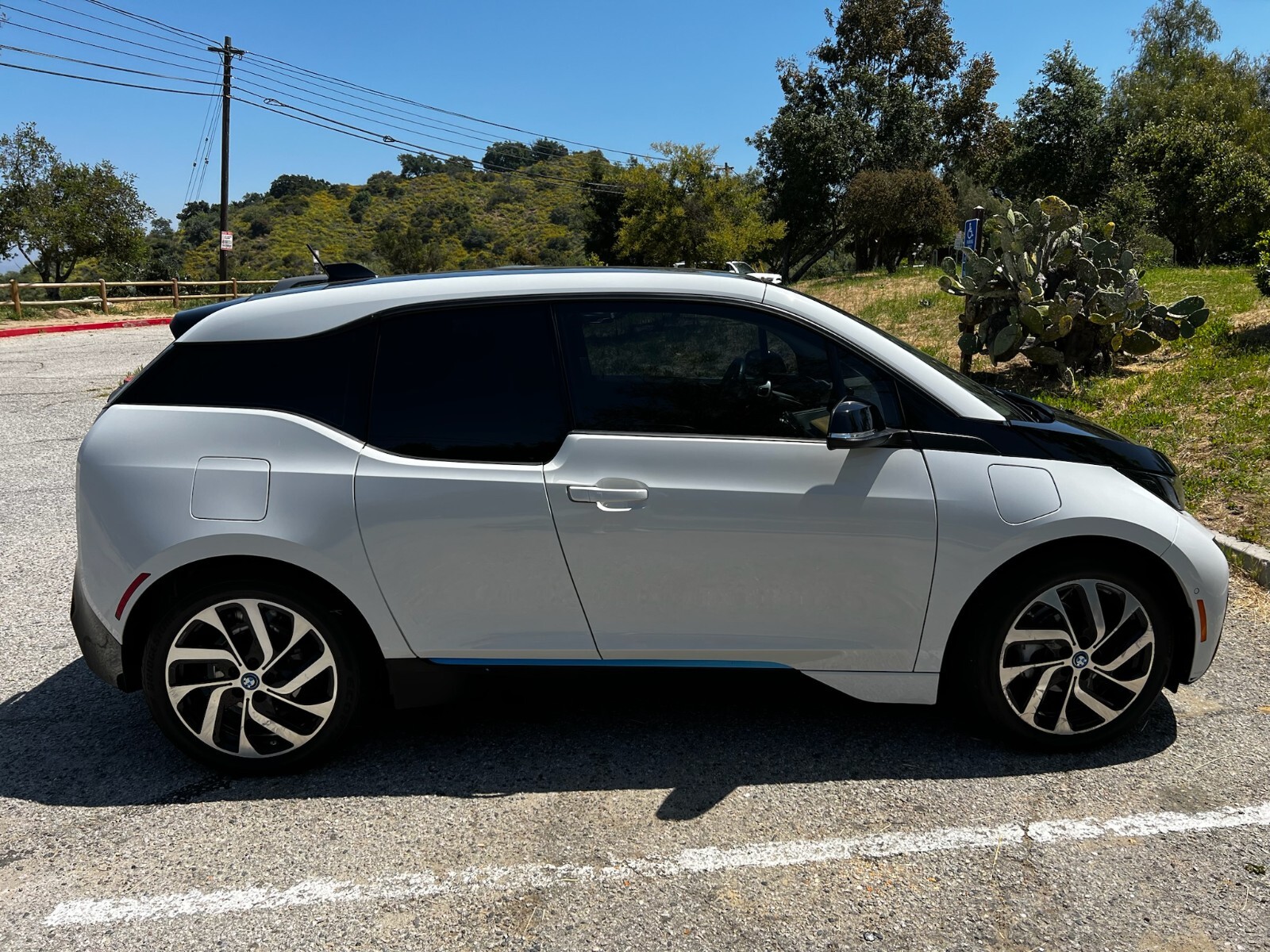 Owner 2015 BMW i3 with Range Extender, Tera World Edition