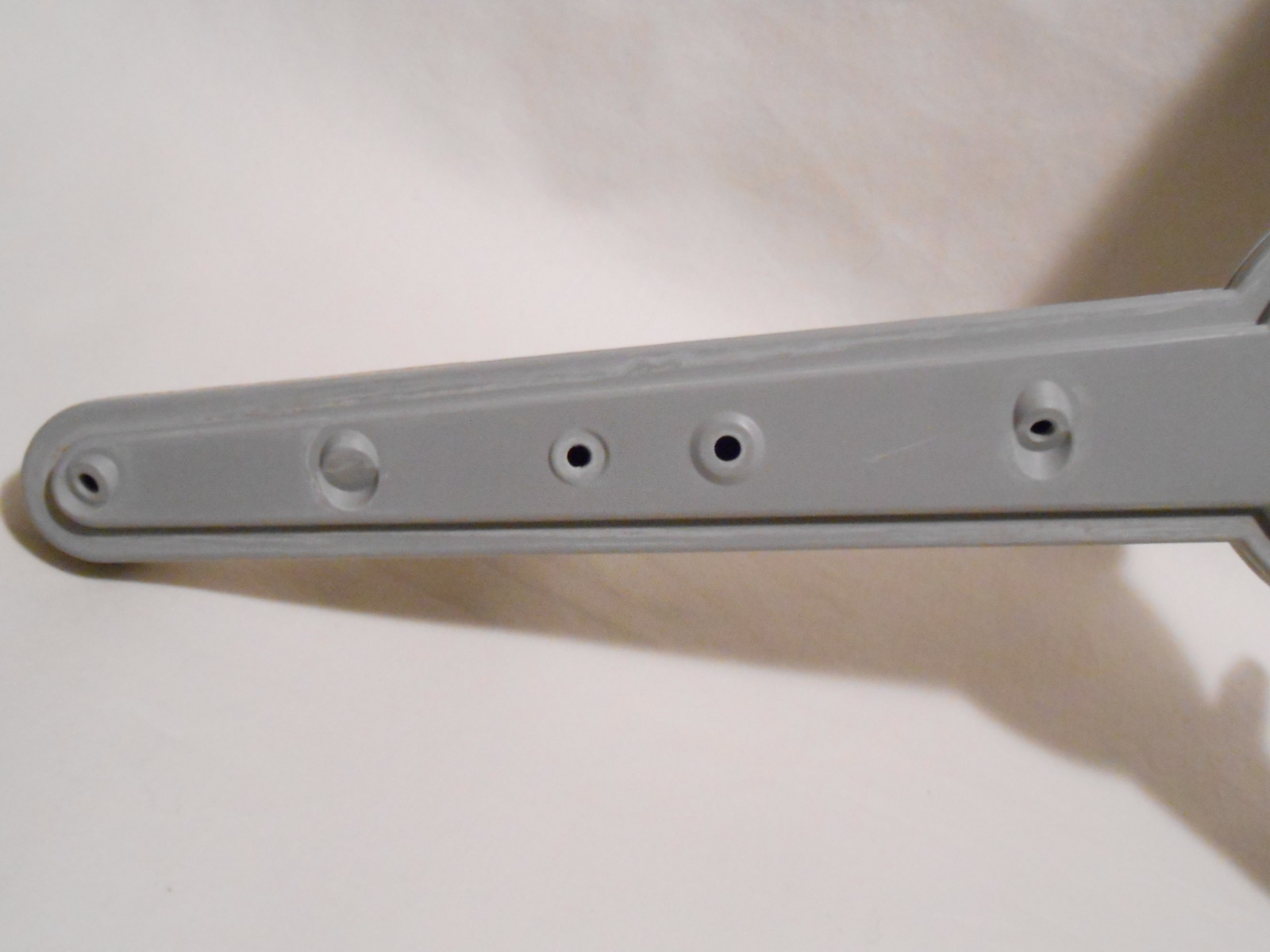 Frigidaire Dishwasher Lower Spray Arm- Replacement Part #154608102 -Used