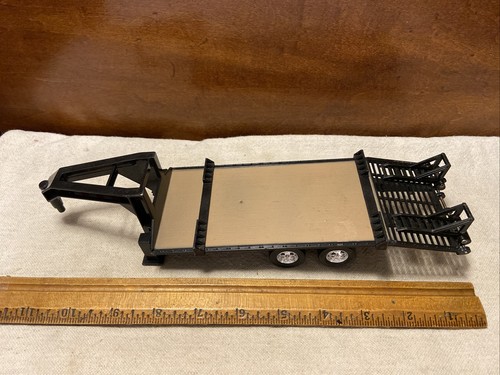 Tomy/Ertl Toys 11” Plastic Skid Steer Flatbed Gooseneck