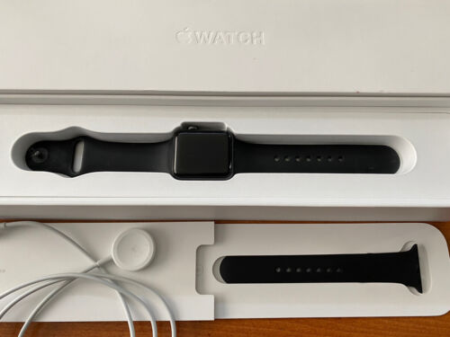 Apple Watch Series 2, 38mm, GPS, WR50M Space Gray Aluminum Apple Watch Series 2, 38mm, GPS, WR50M Space Gray Aluminum