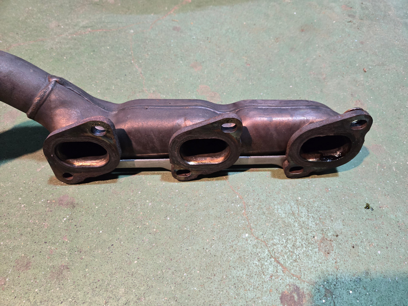a6421400461 Right Side Exhaust Manifold for 07-17 Sprinter Van W906 3.0L - Picture 3 of 5
