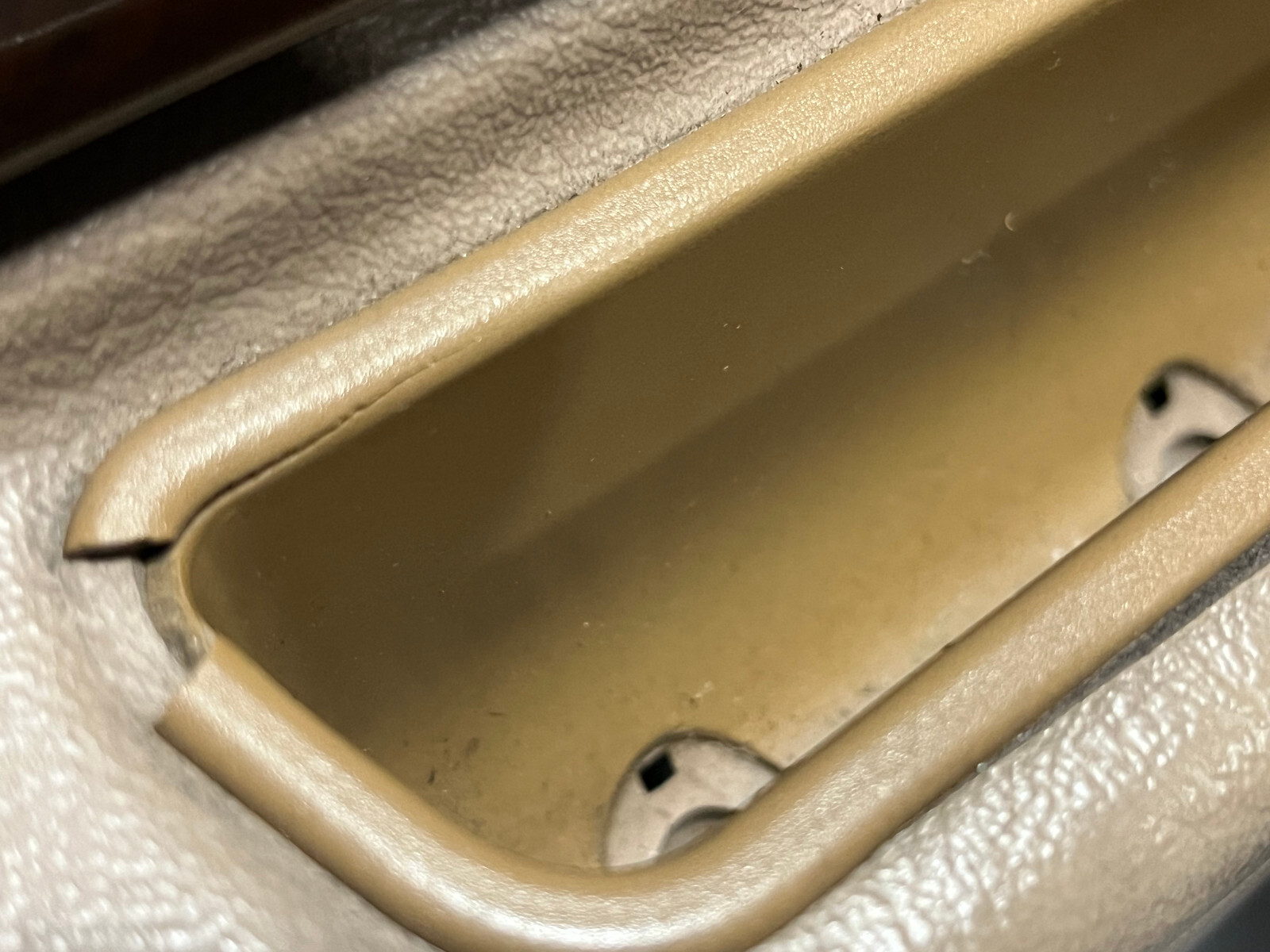 LAND ROVER RANGE ROVER CLASSIC 1987-1995 INTERIOR DOOR PULL HANDLES SET 4 BEIGE