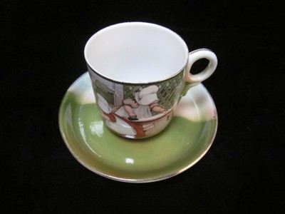 Antique Vintage Royal Bayreuth SUNBONNET BABIES Demitasse Cup Saucer Iron Fold