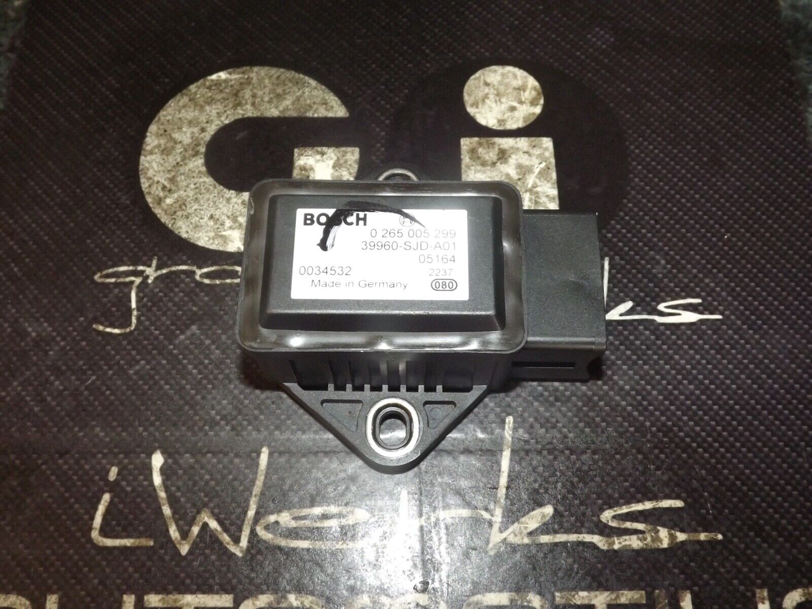 OEM 06-08 Honda Ridgeline SJC VSA Yaw Acceleration sensor OEM 06-08 Honda Ridgeline SJC VSA Yaw Acceleration sensor