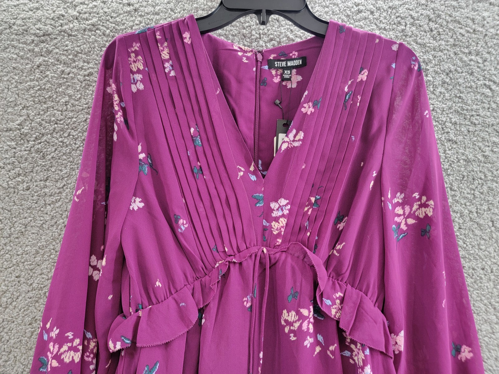 Steve Madden Rami Chiffon Pintuck-Detail Floral-Print Dress Women's XS Plum L/S - Picture 3 of 16
