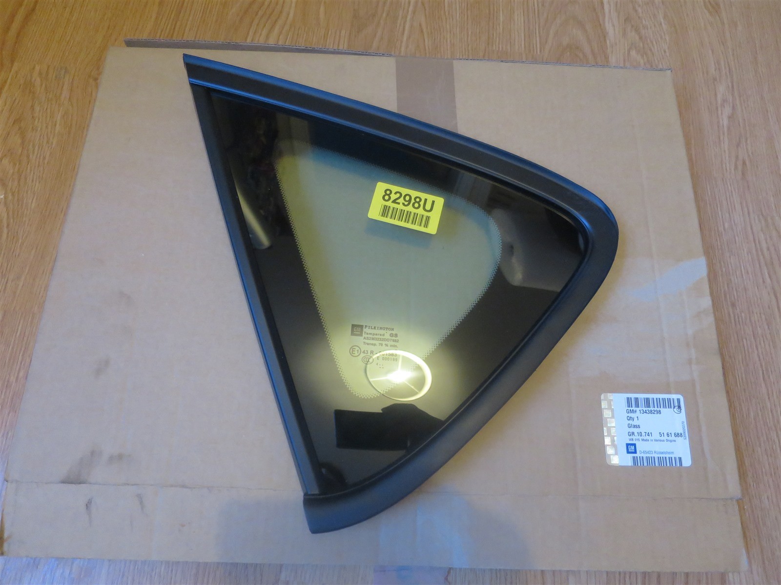 VAUXHALL ASTRA J REAR QUARTERLIGHT GLASS TINT WITH BLACK