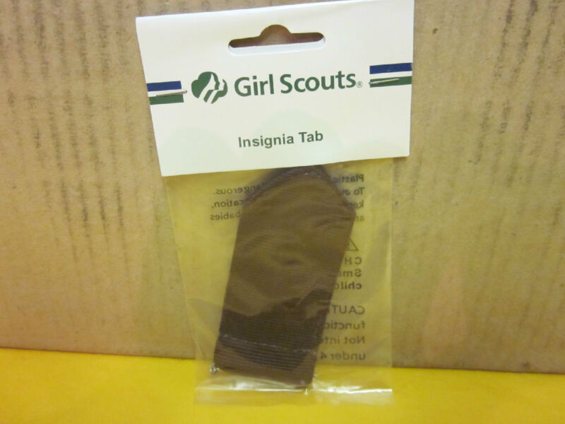  BROWNIE GIRL SCOUTS INSIGNIA TAB ( NEW )
