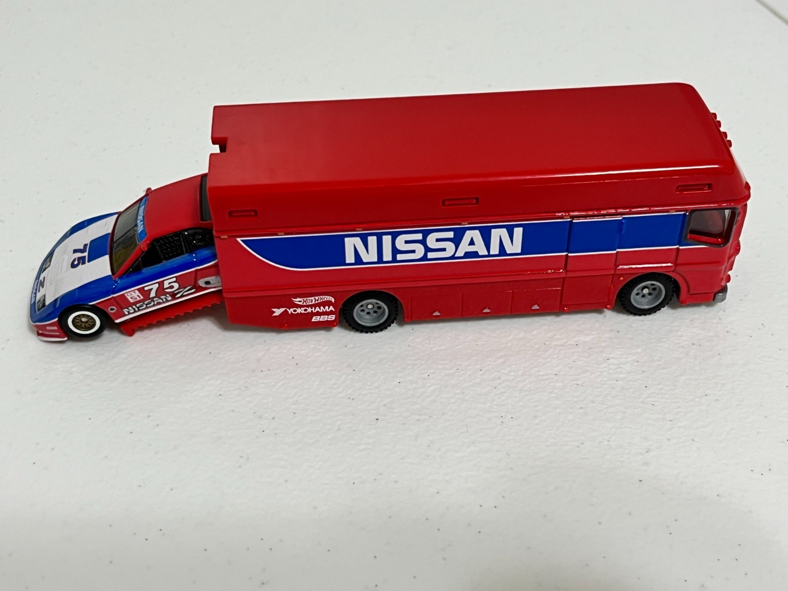 Hot Wheels '94 Nissan 300 ZX GTS 2024 Team Transport FLF56