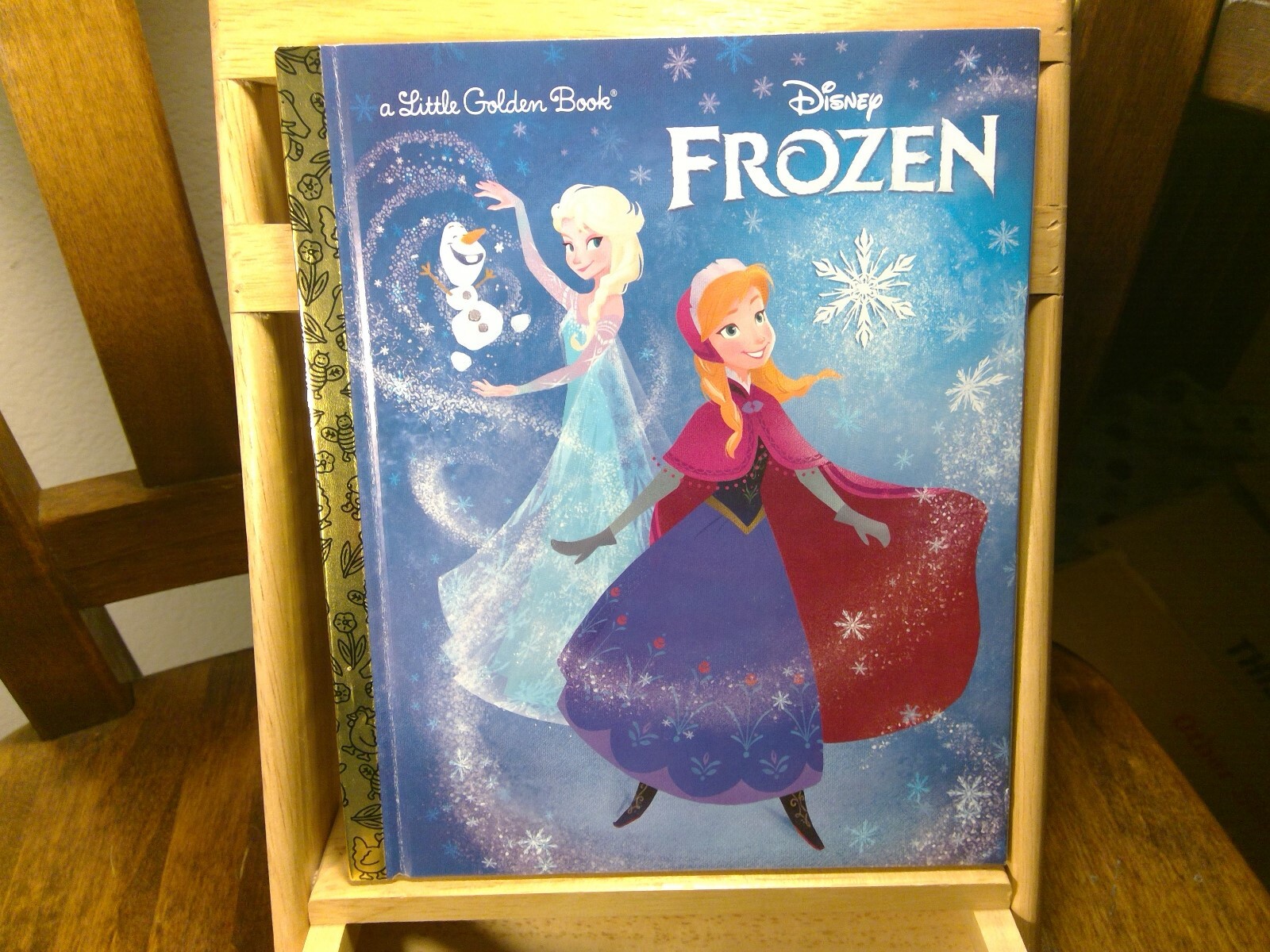 LITTLE GOLDEN BOOK: WALT DISNEY FROZEN HARD COVER FOR