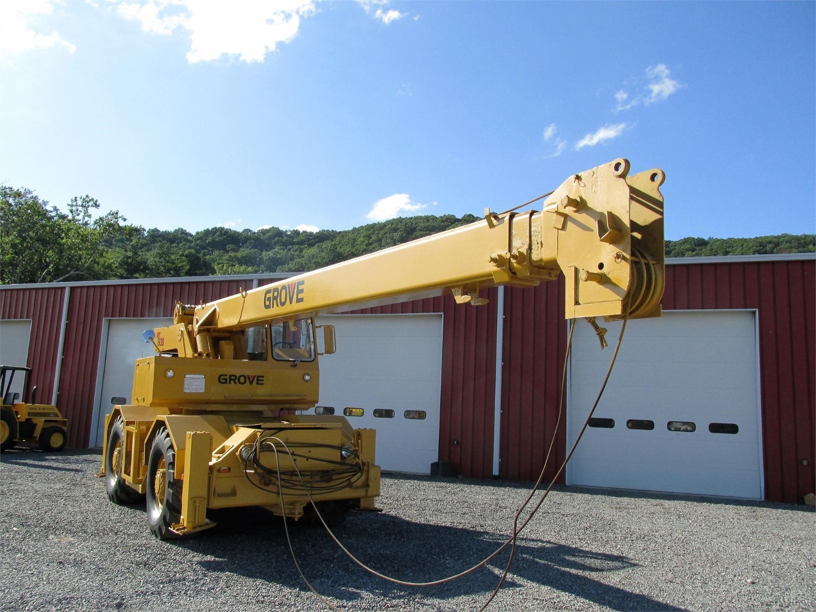 1982 GROVE RT60S ROUGH TERRAIN CRANE 22 TON 4X4 NEEDS NEW LIFT WINCH WORKS GOOD