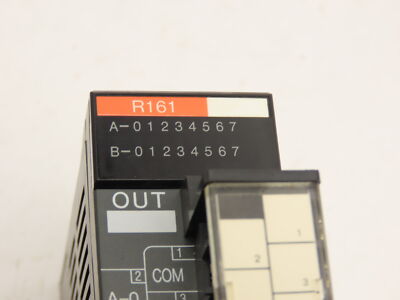 IDEC PF3S-R161 Relay Output Module