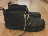 dr martens joylyn desert boot
