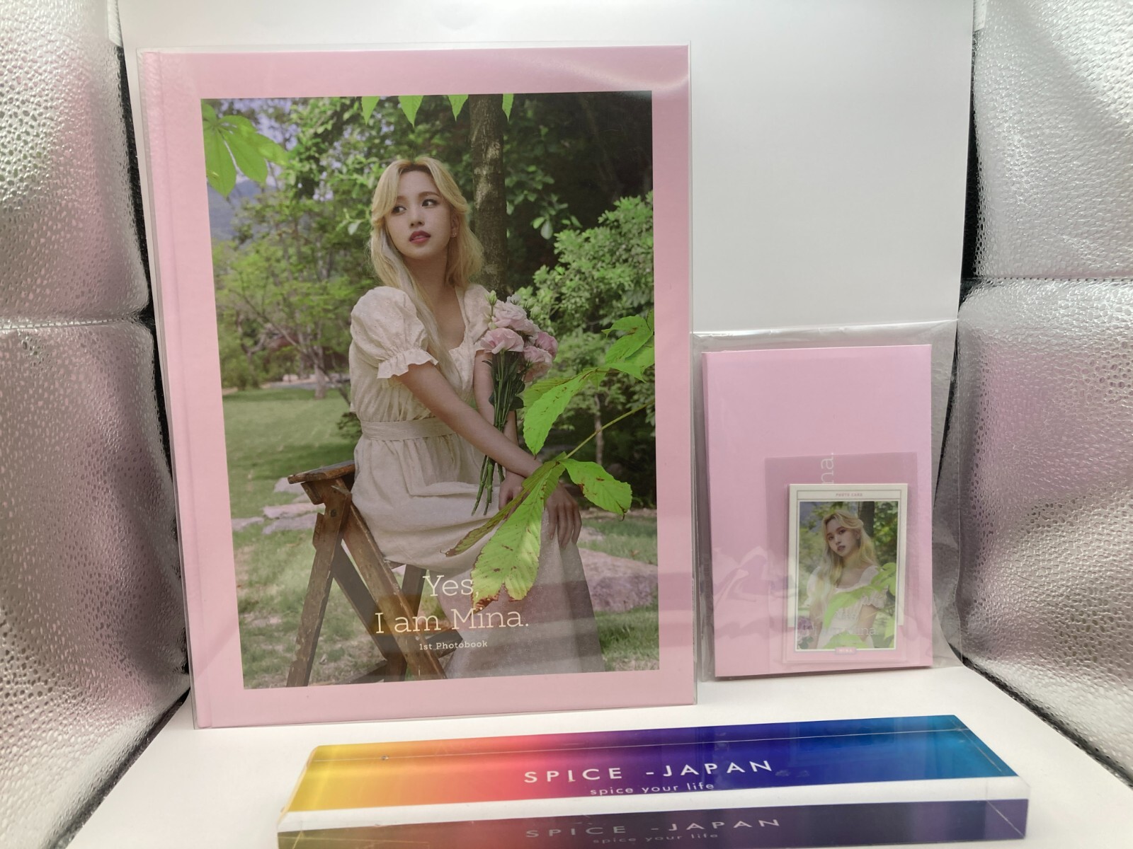 Yes， I am Mina 1st Photobook（Yes, I am Mina 1st Photobook